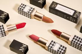 Labial rojo Sinless Beauty No.4 Perfect Red